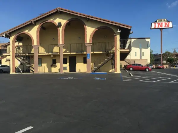 Sierra Inn Main image